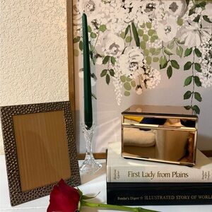 Elegant Rose Gold Trinket Set